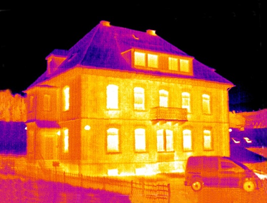 testo-do-brasil-instrumentos-de-medicao-camera-termografica-testo-882-imagem-termografica-658011-FGR