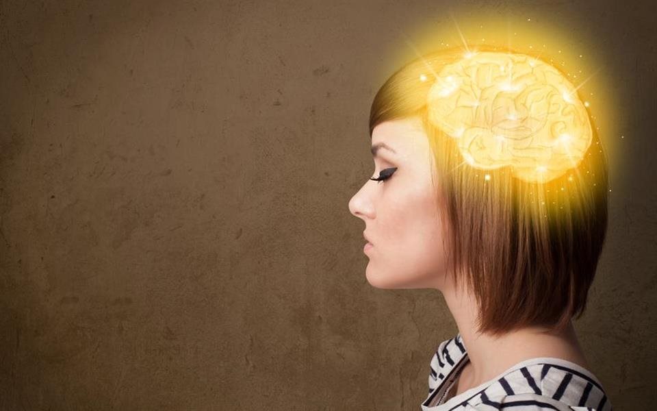 Jovem que consegue sair do próprio corpo vira tema de estudo 1