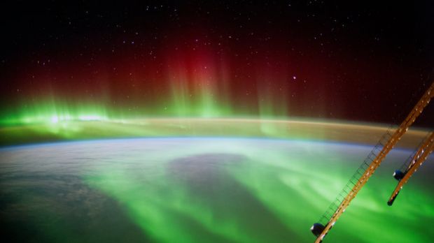 Space_Aurora_node_full_image_2