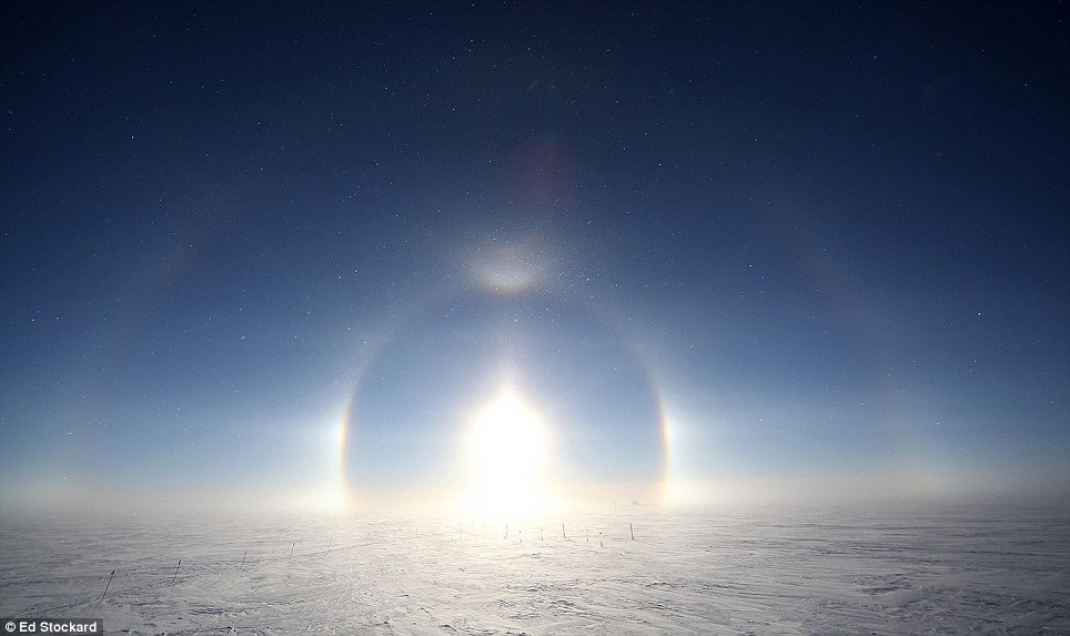 article-2220227-159556D1000005DC-684_964x573