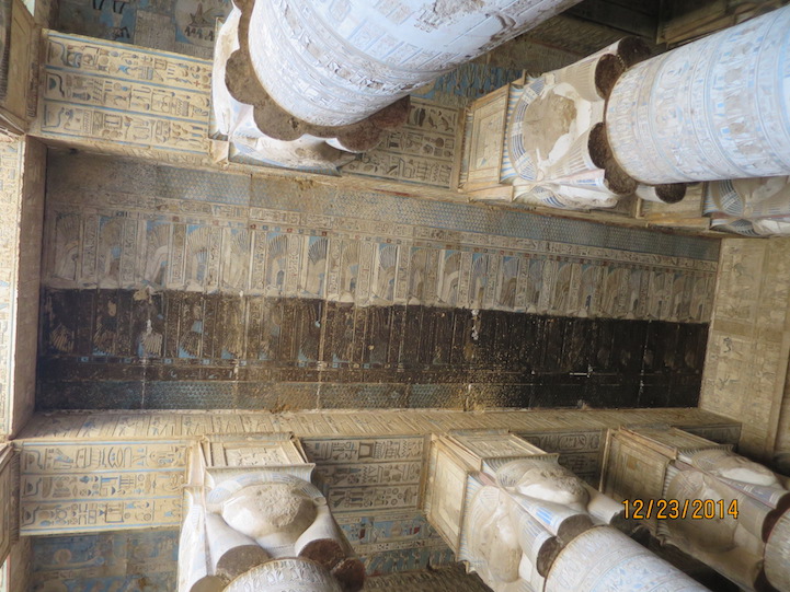 Templo egípcio de 4200 anos tem obras de artes esplendorosas e bem preservadas 3